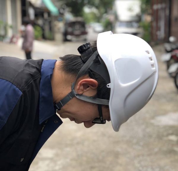 S__100048913 หมวกนิรภัยแบบปรับหมุน มีรูระบาย สายรัดคาง 4 จุด