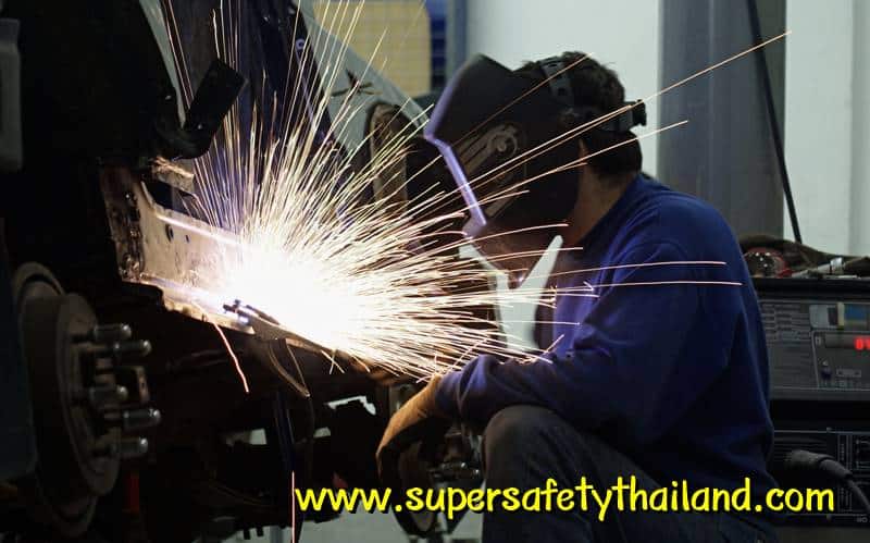 https://www.supersafetythailand.com/wp-content/uploads/2017/03/auto-welding-derby.jpg