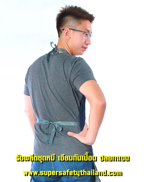 เอี้ยม ผ้ากันเปื้อน (4) เอี้ยม ผ้ากันเปื้อนยีนส์ พร้อมกระเป๋า คุณภาพสูง