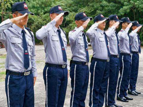 ชุด รปภฃ รับผลิตชุดหมี ชุดช่าง ชุดยูนิฟอร์ม