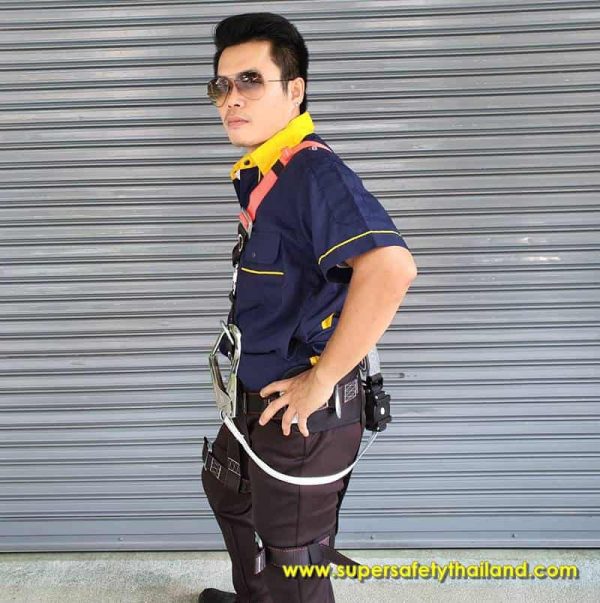 ชุดทำงานบนที่สูง (4) ชุดกันตกจากที่สูง D-Ring 4 จุด ทรง Sport พร้อมเชือกเซฟตี้ AUTO