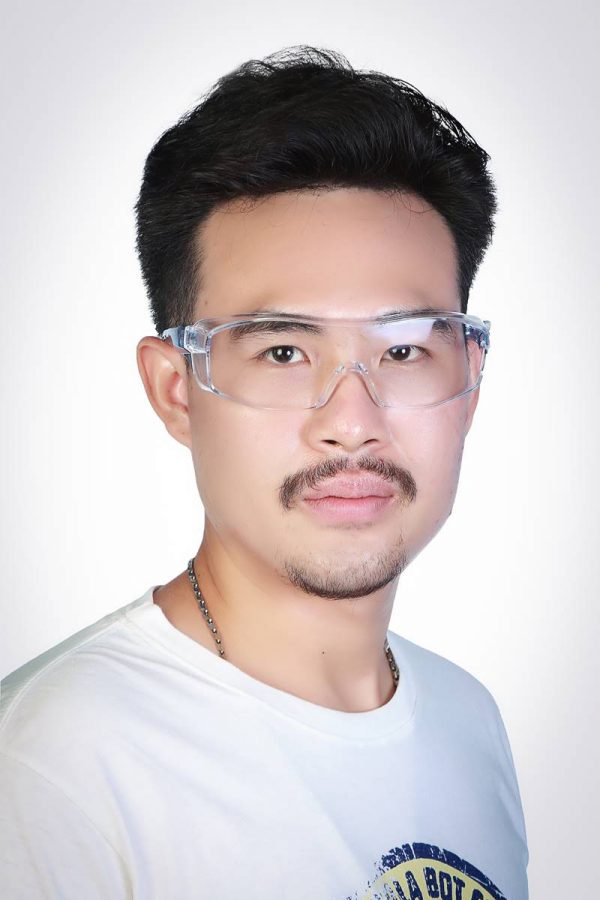 IMG_1729+++ แว่นตาเซฟตี้ทรง SPORT สำหรับครอบแว่นสายตา รุ่น 15C