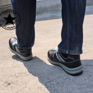 รองเท้าเซฟตี้ทรงวินเทจ Vitage safety shoe (หมด)