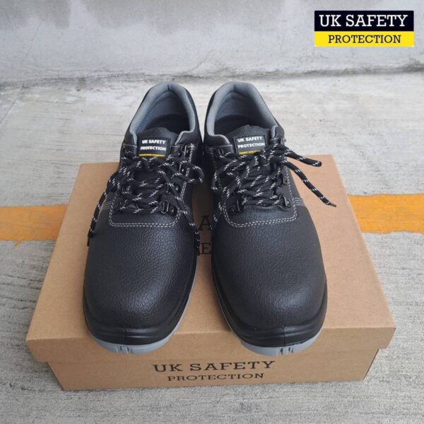 63363 +รองเท้ากันไฟฟ้า 18,000 V, กันกรดแก่ ด่างแก่, กันความร้อน 300C