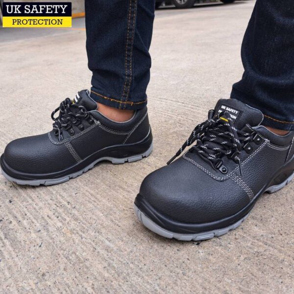 63384 +รองเท้ากันไฟฟ้า 18,000 V, กันกรดแก่ ด่างแก่, กันความร้อน 300C