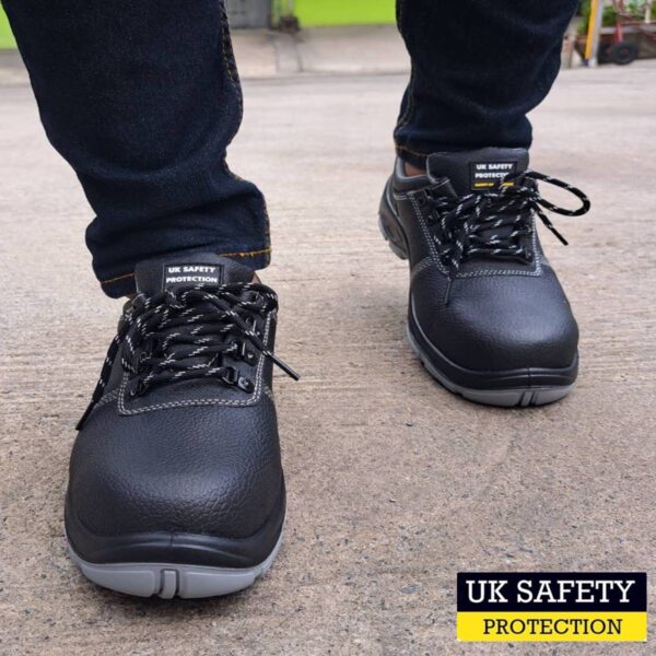 63398 +รองเท้ากันไฟฟ้า 18,000 V, กันกรดแก่ ด่างแก่, กันความร้อน 300C