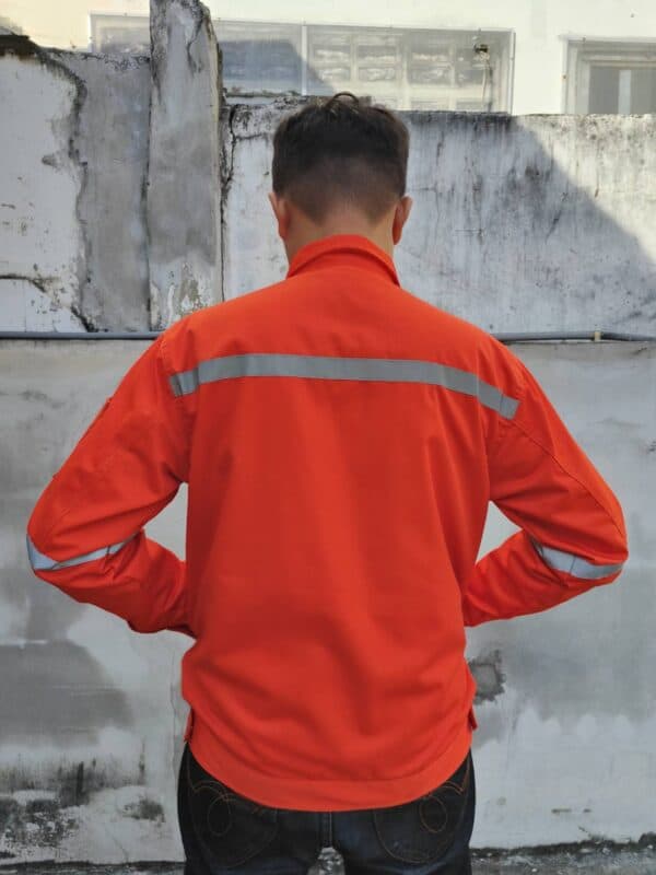 554213_0 + เสื้อช็อปสีส้ม