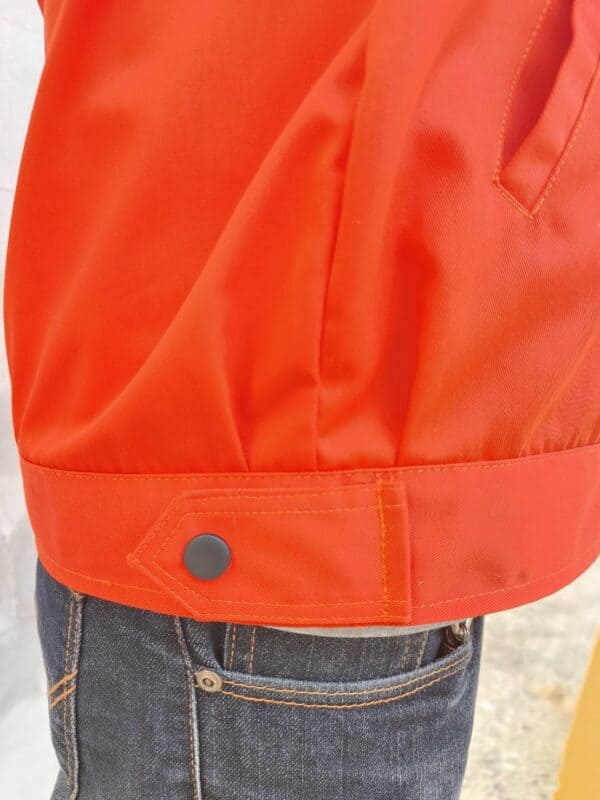 554216_0 + เสื้อช็อปสีส้ม